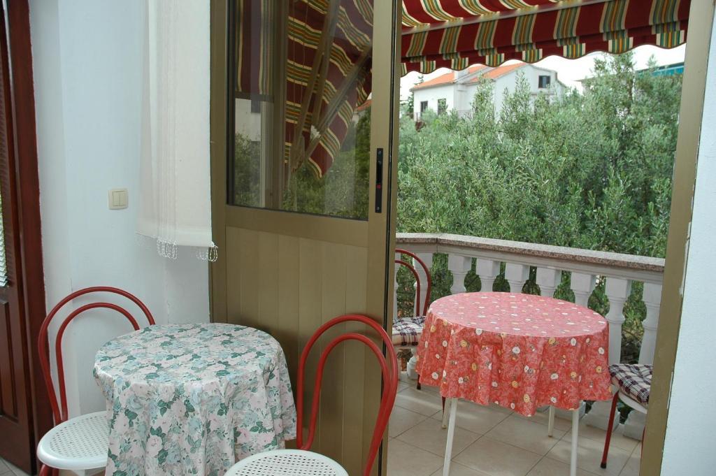 Apartments Jurina Krk Town Room photo